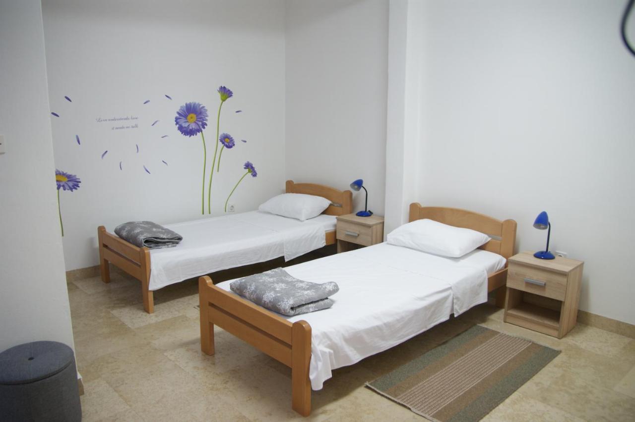 Apartman Ivana Pula Exterior photo